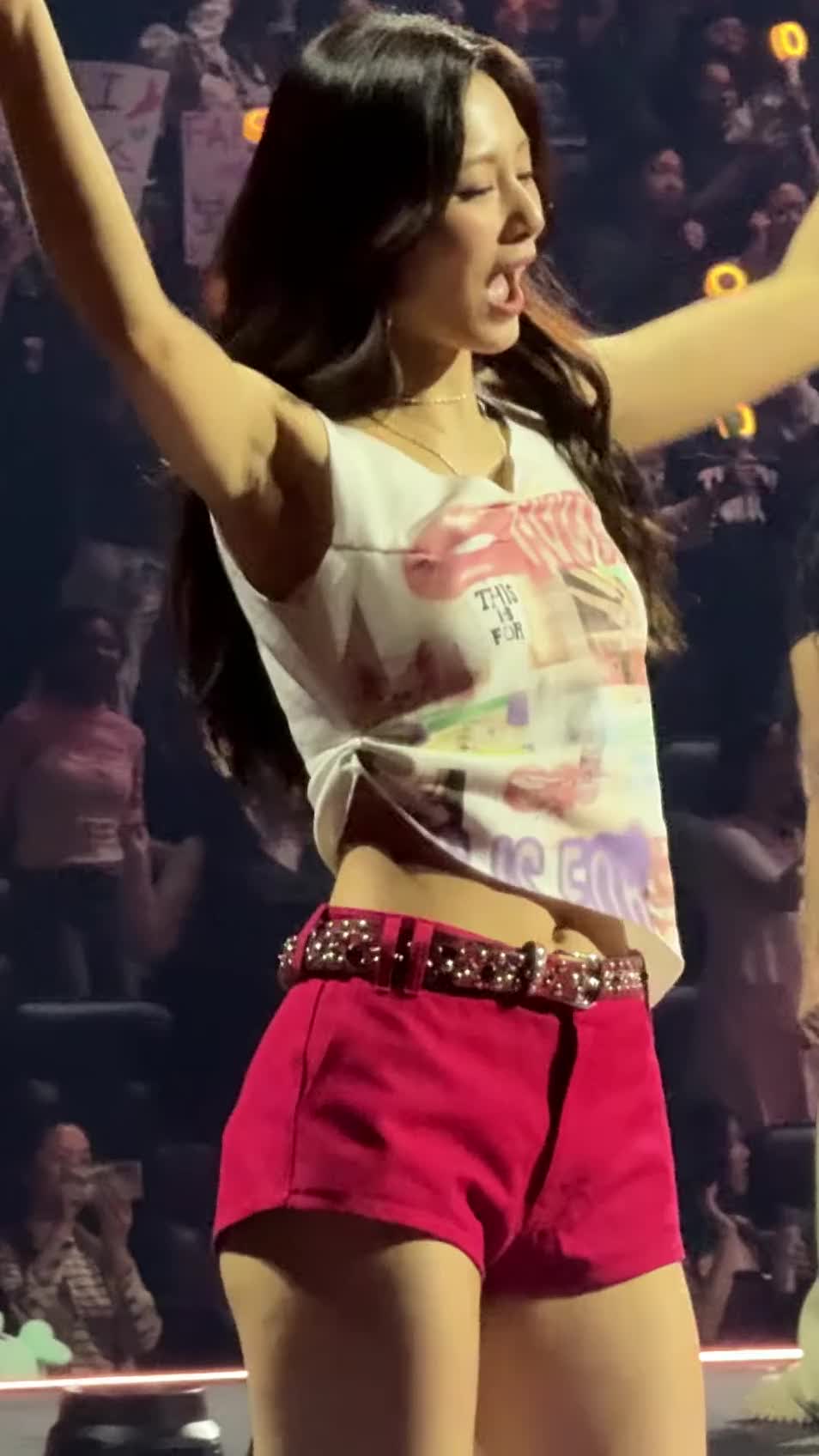 Video 1173645 from Tzuyu (Chiu Chú-jû) | Twice