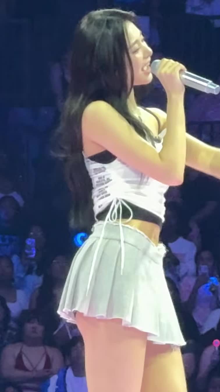 Video 1173703 from Tzuyu (Chiu Chú-jû) | Twice