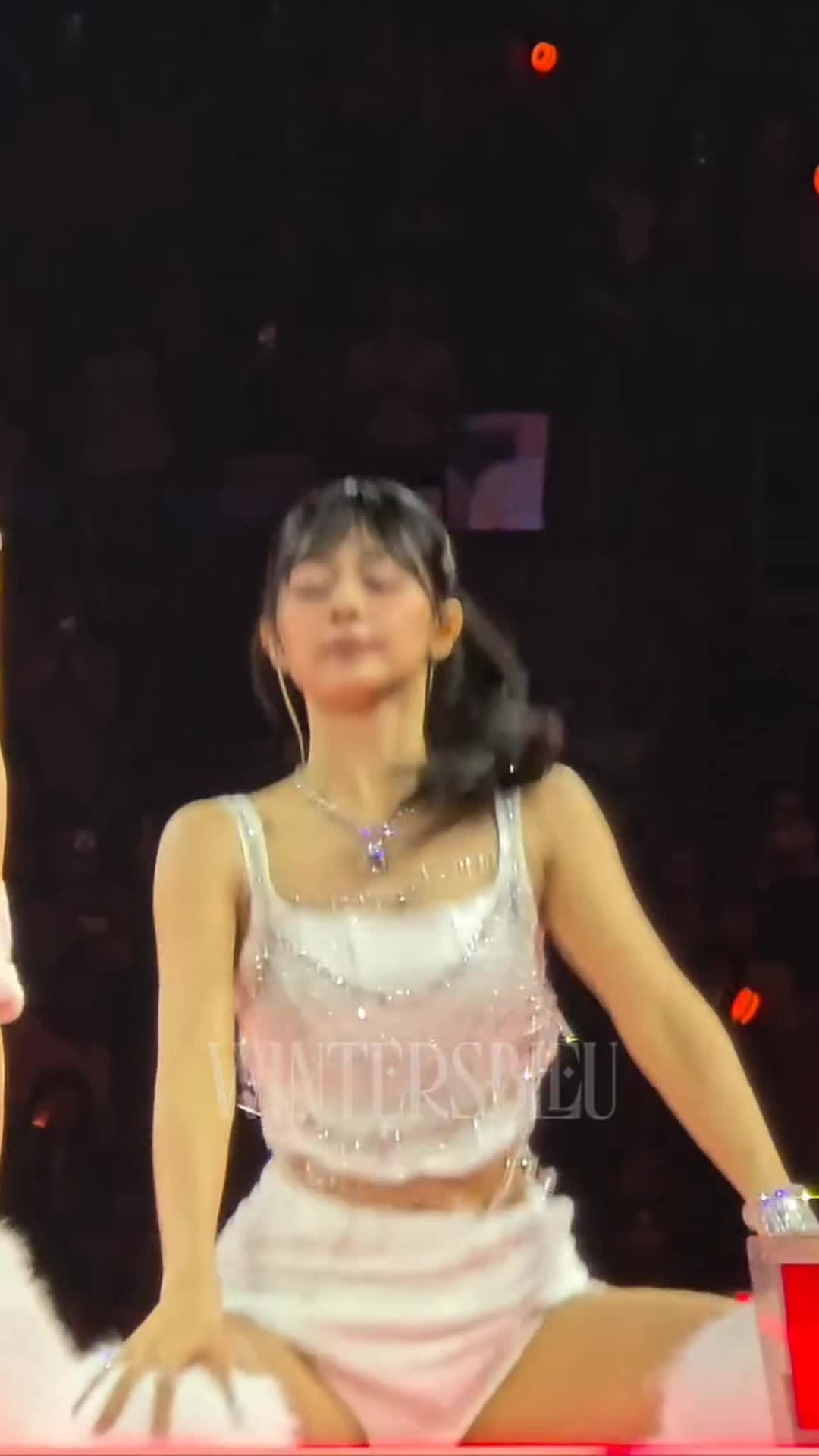 Video 1173716 from Tzuyu (Chiu Chú-jû) | Twice