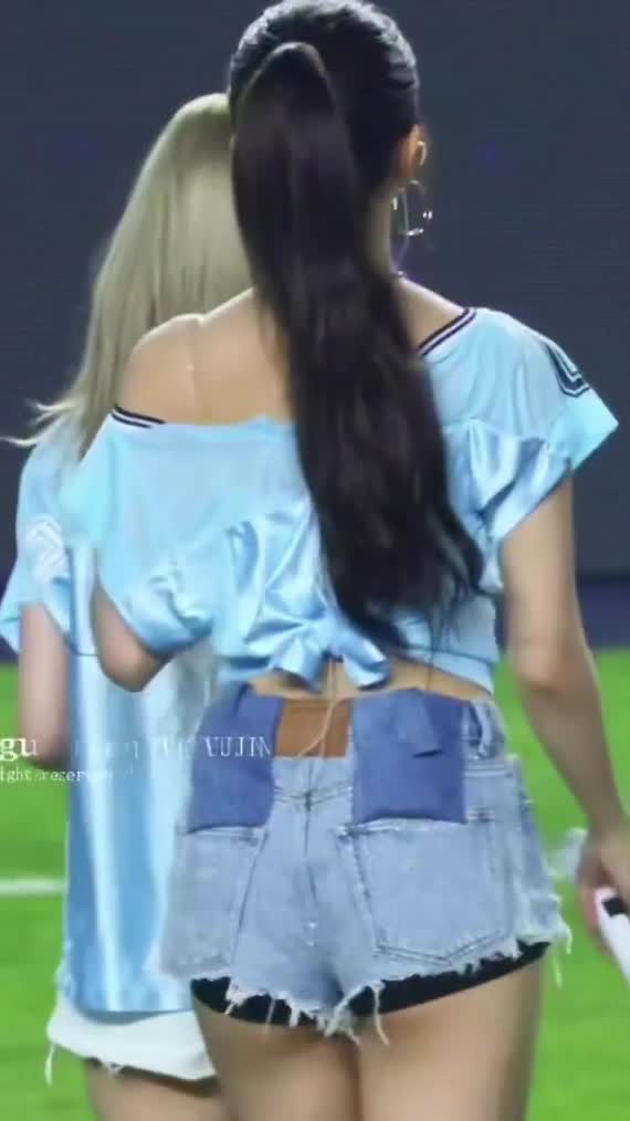 Video 1173814 from An Yujin 안유진 | (An) IVE