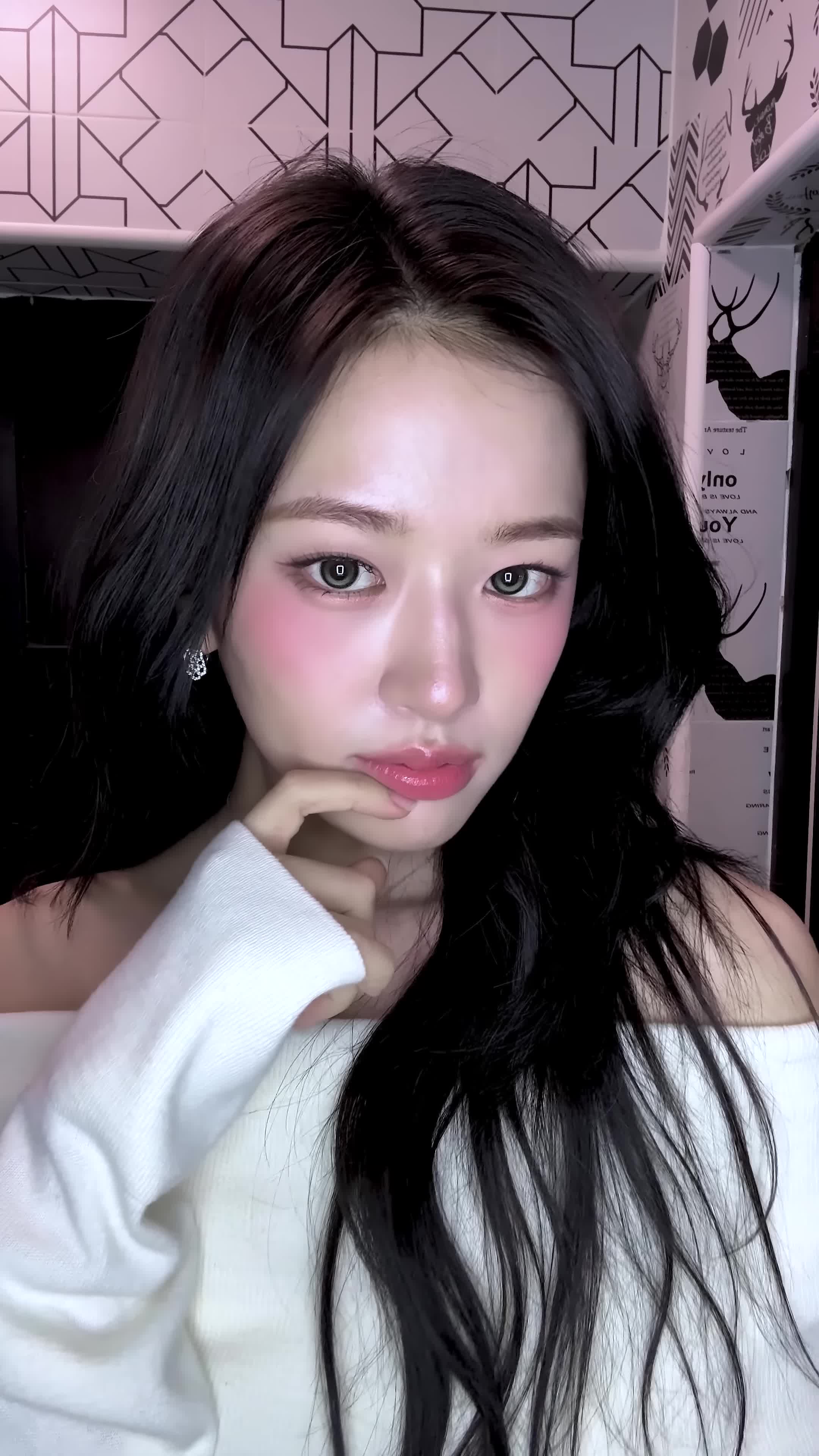 Video 1173813 from An Yujin 안유진 | (An) IVE