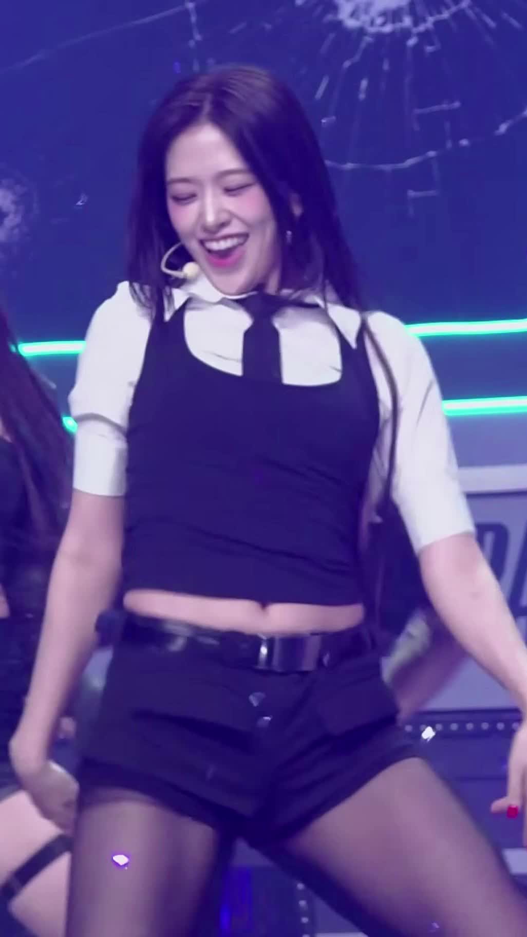 Video 1173816 from An Yujin 안유진 | (An) IVE