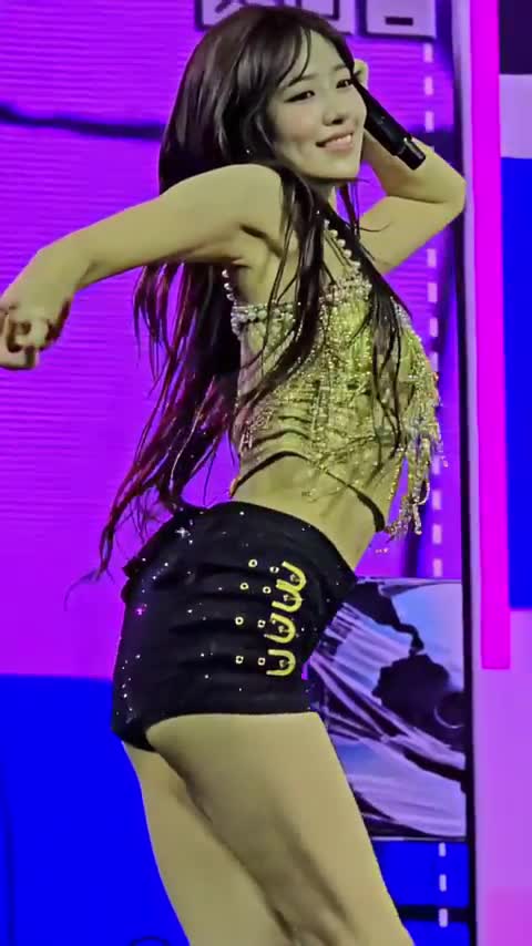 Video 1173833 from An Yujin 안유진 | (An) IVE