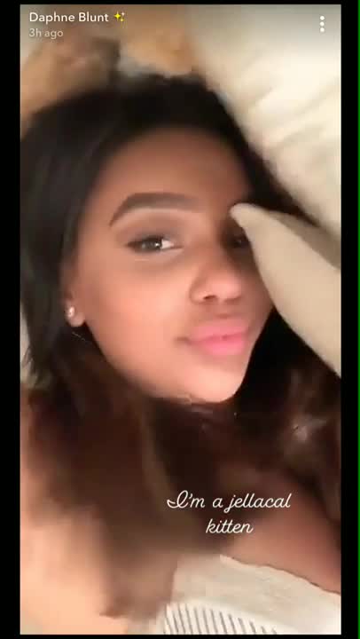 Video 1174081 from Daphne blunt