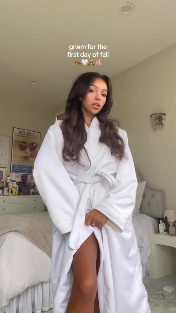 Video 1174086 from Daphne blunt