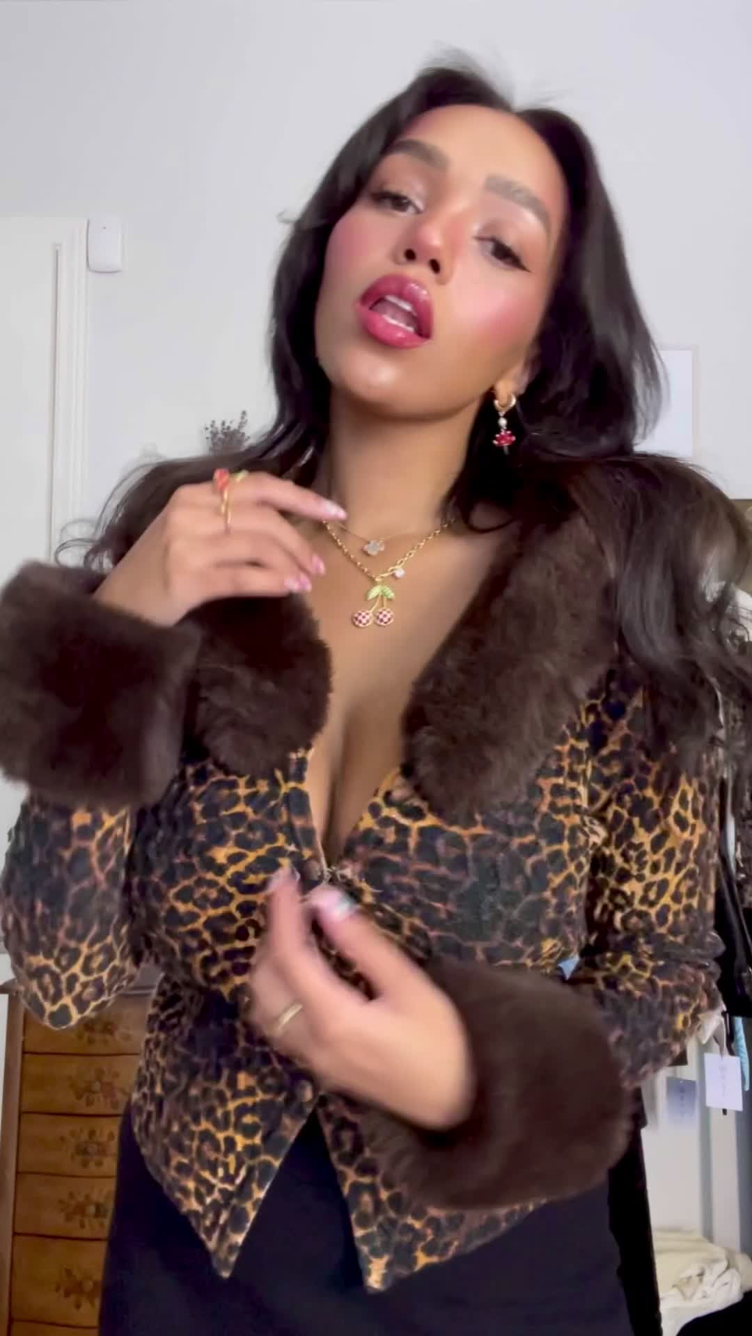 Video 1174116 from Daphne blunt