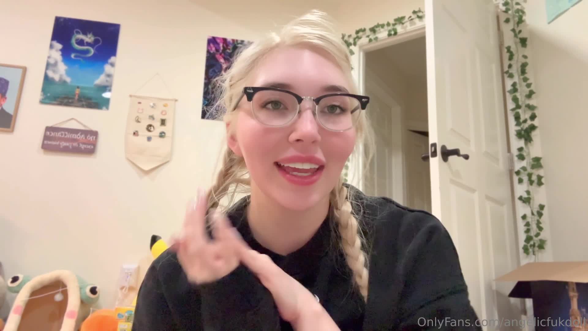 Video 1198723 from angelicfuckdoll
