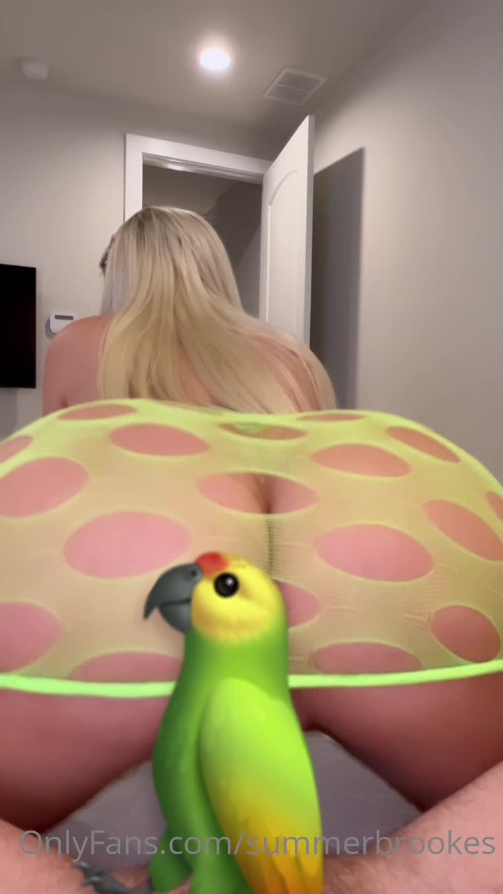 Video 1201725 from Summer Brookes