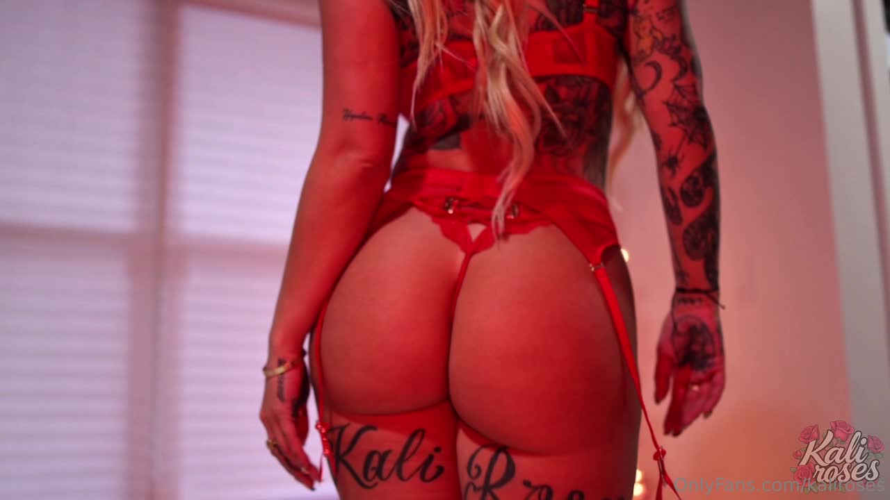 Video 1203632 from Kali Roses