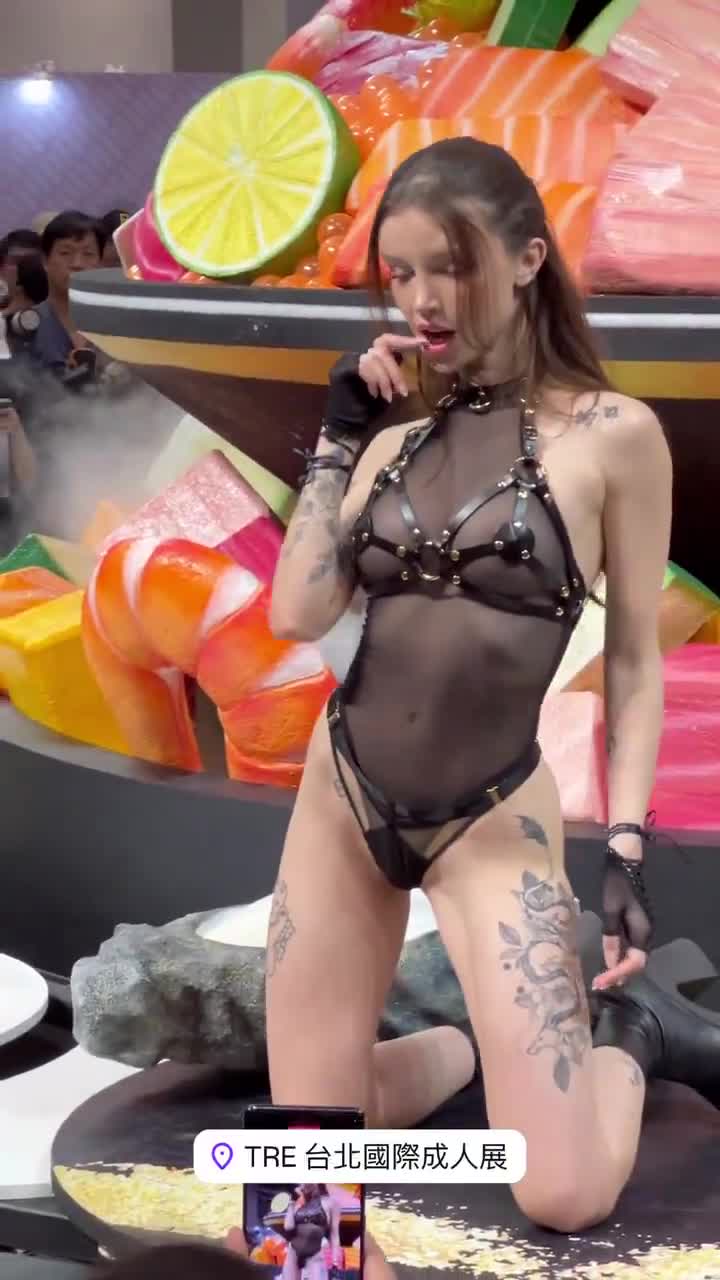 Video 1302070 from Dainty Wilder