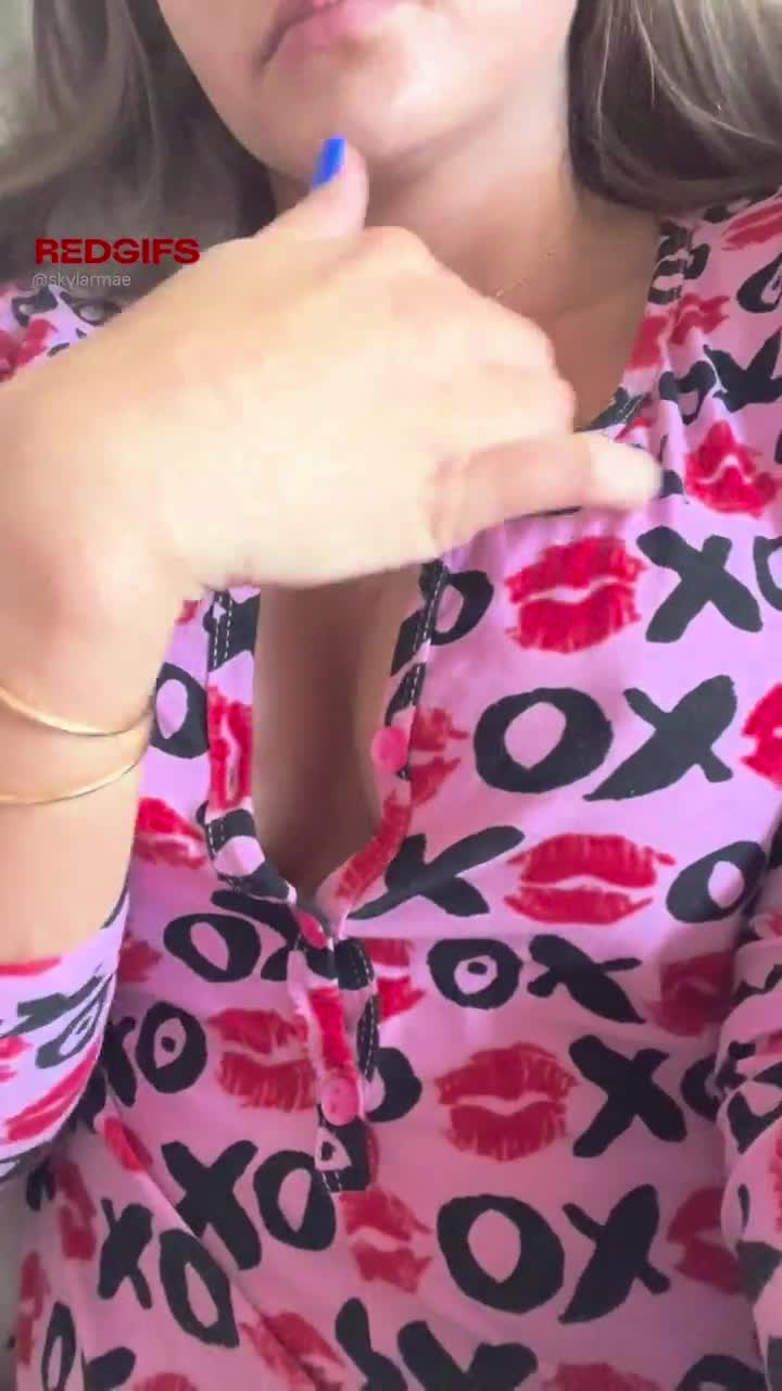 Video 1302721 from Skylar Mae / skylarmaexo