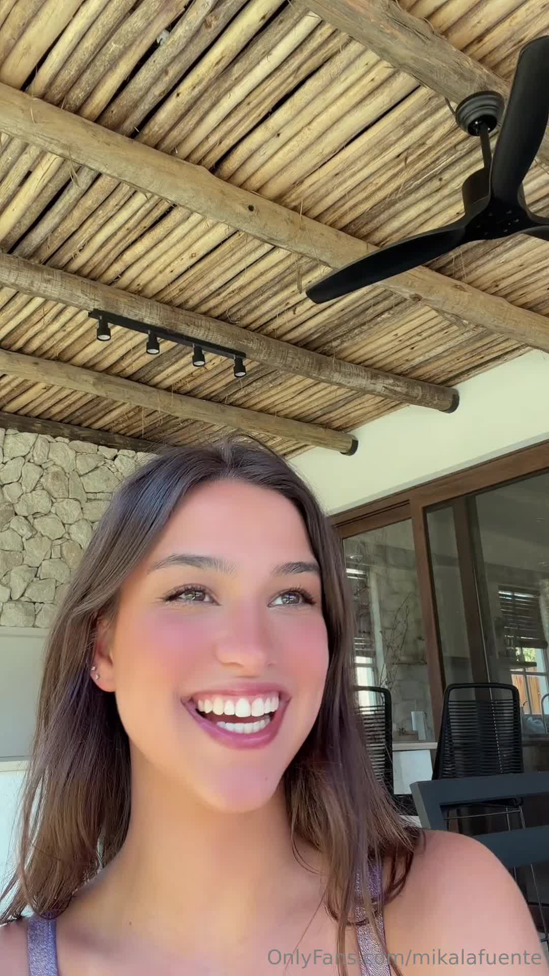 Video 1304674 from Mikaela Lafuente / Mika Lafuente