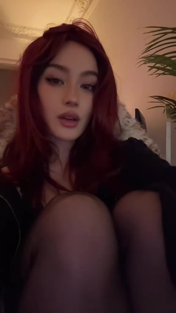 Video 1305685 from JadeyAnh | vylerria