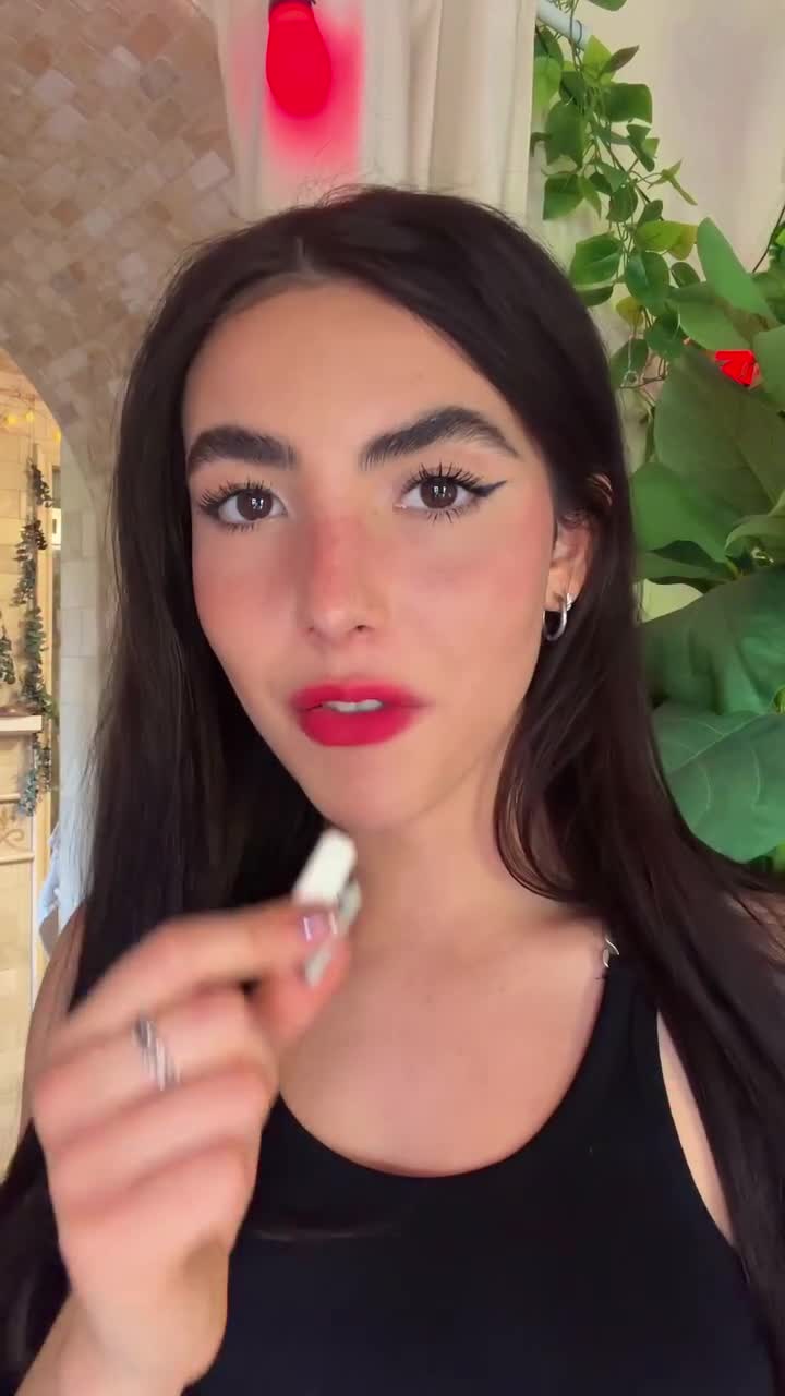 Video 1306565 from Andrea Botez (leaks = ban)