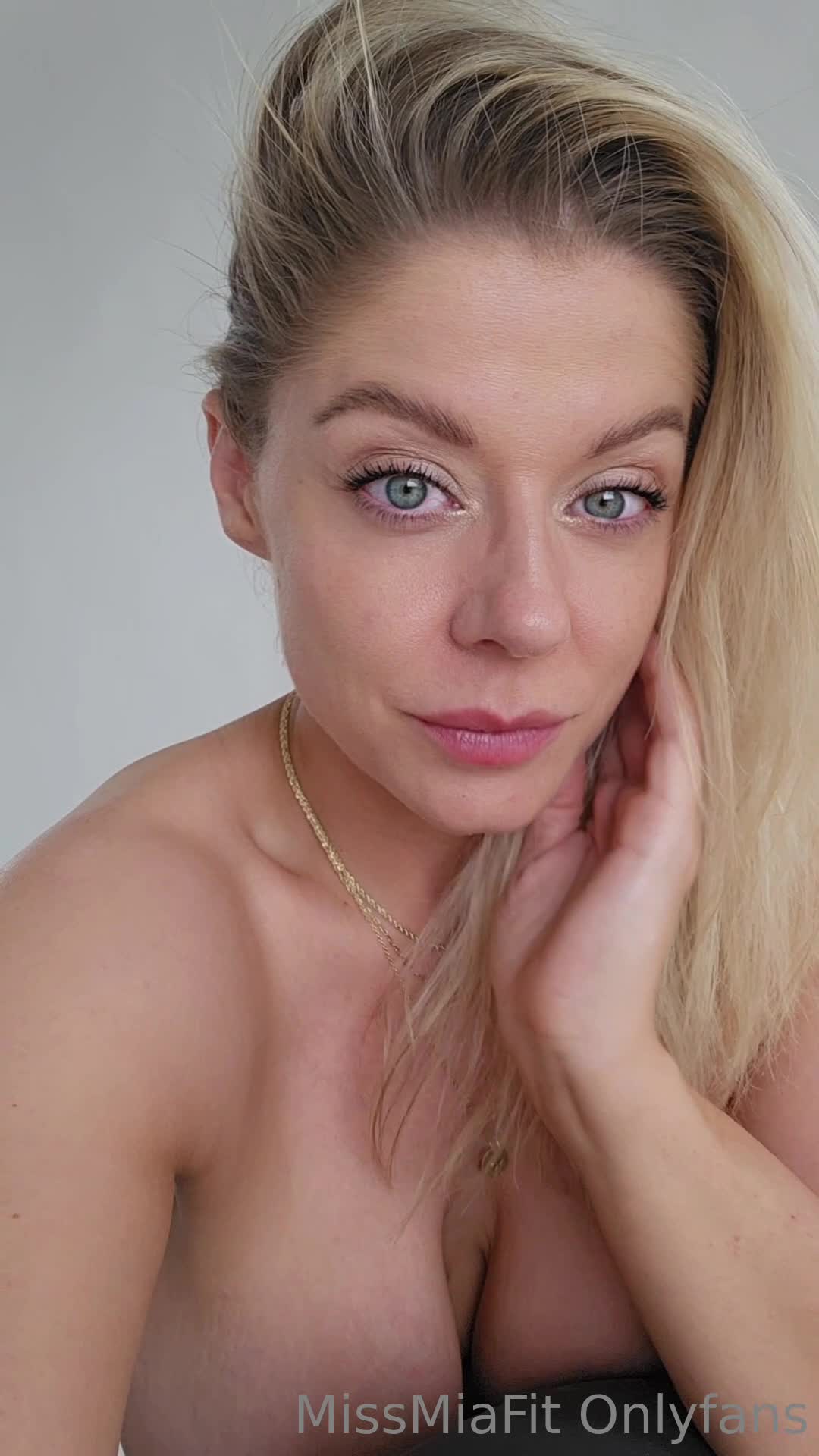 Video 1314388 from Missmiafit