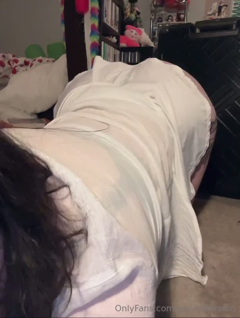 Video 1315174 from mylittlerobin | greylittlerobin | Robin Grey
