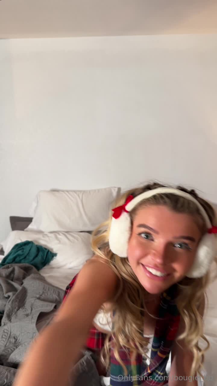 Video 1316995 from Brie Belle - Blaire.bigpp - bougie_bb