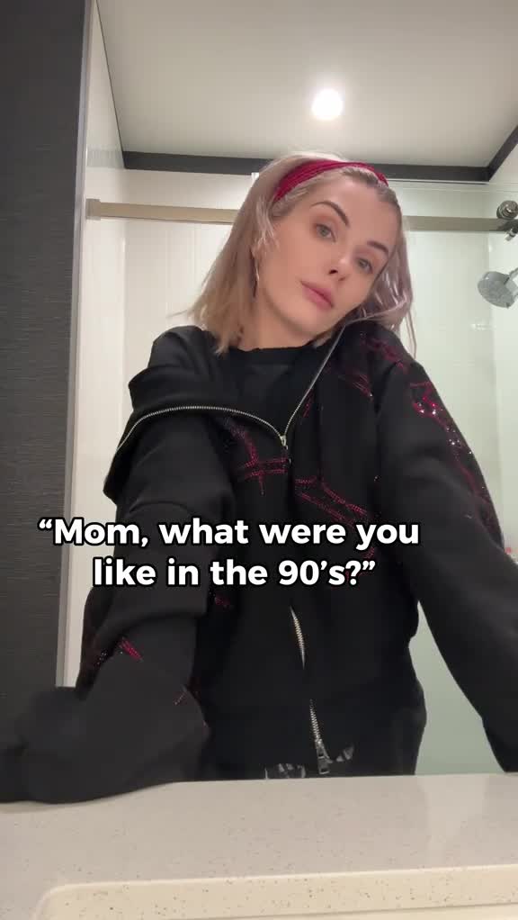 Video 1320487 from Rolyatistaylor