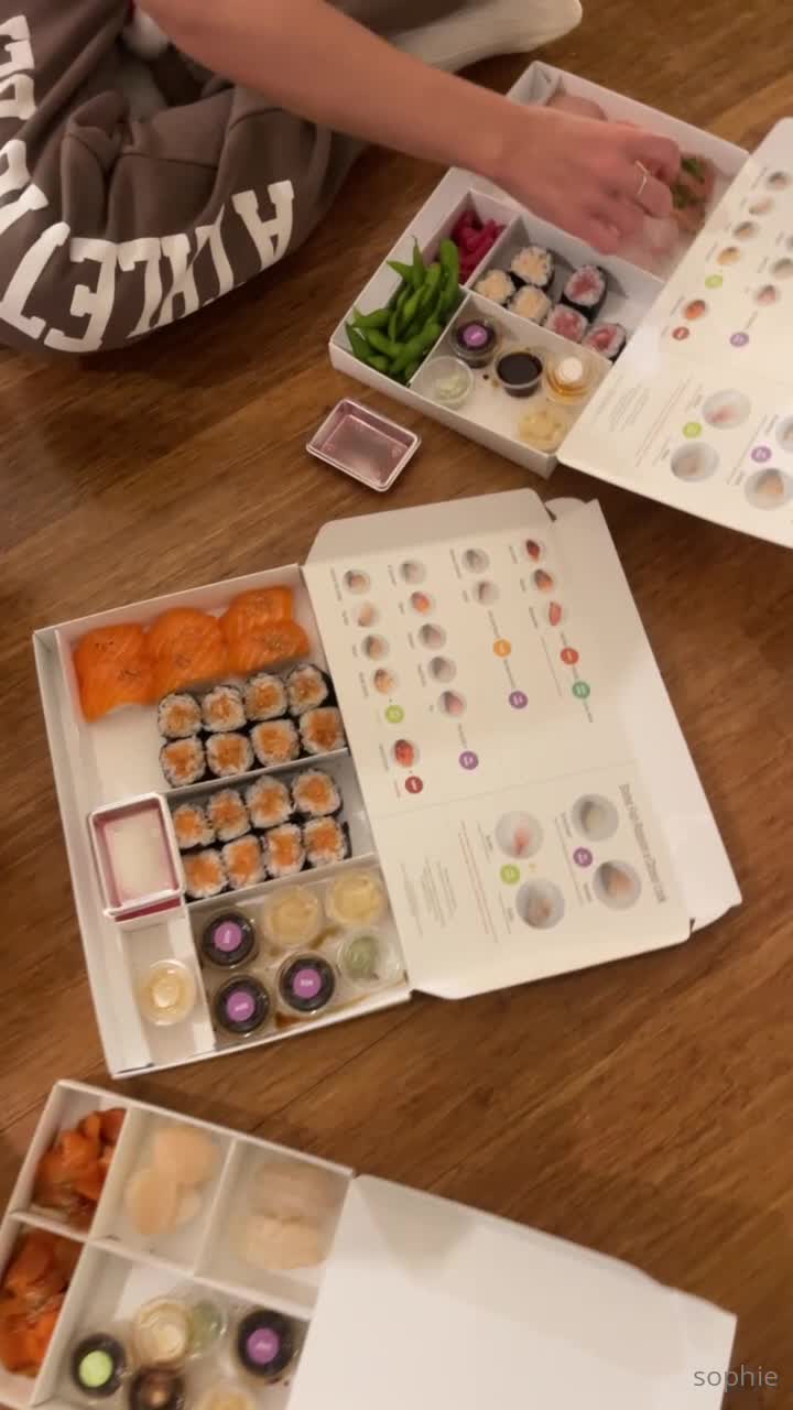 Video 1321084 from Sofia Gomez / Sofiiiagomez