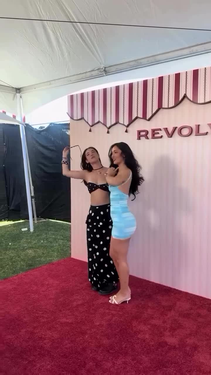 Video 1322919 from Charli D'Amelio / Charli Damelio
