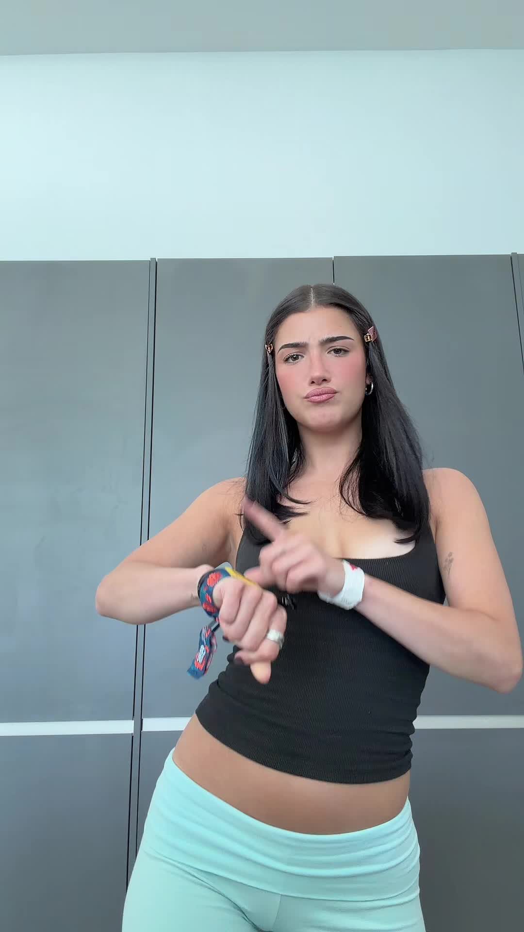 Video 1322951 from Charli D'Amelio / Charli Damelio