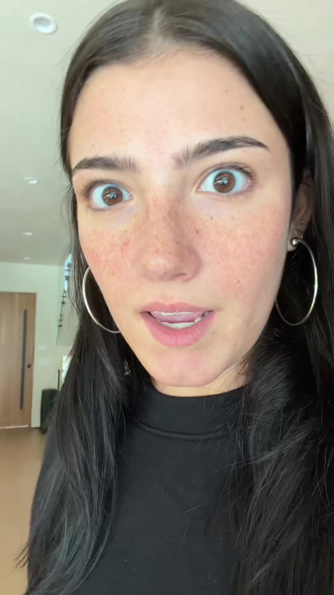 Video 1322962 from Charli D'Amelio / Charli Damelio