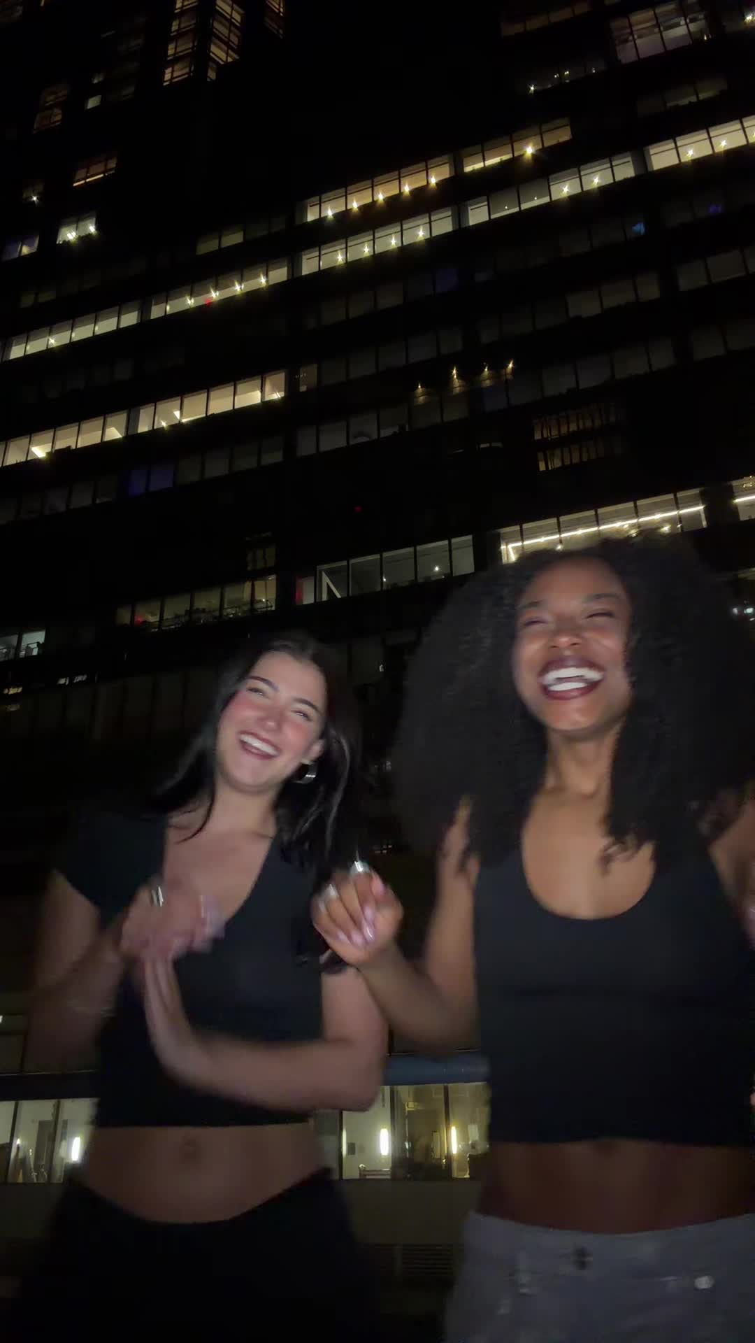 Video 1322989 from Charli D'Amelio / Charli Damelio