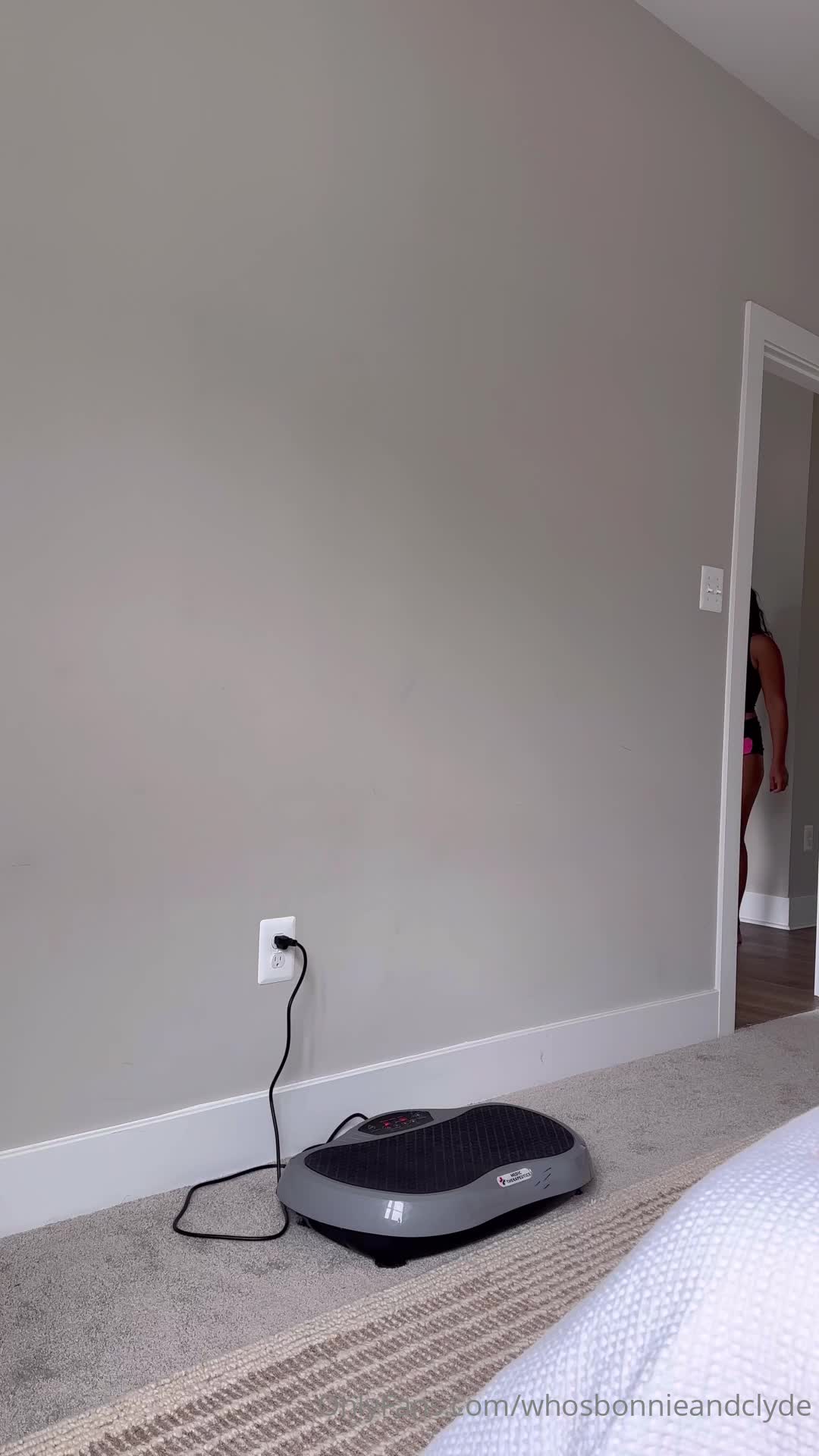 Video 1324036 from Whosbonnieandclyde