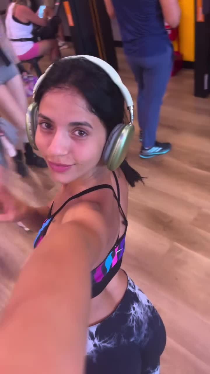 Video 1329253 from Yudimar Fatima Acosta - Tu Elfa favorita