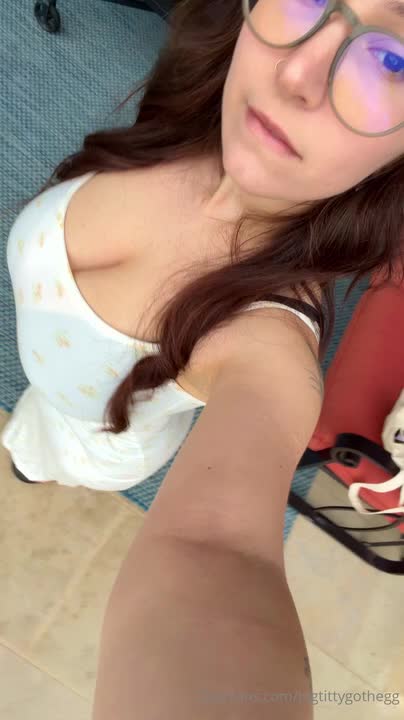 Video 1333491 from bigtittygothegg