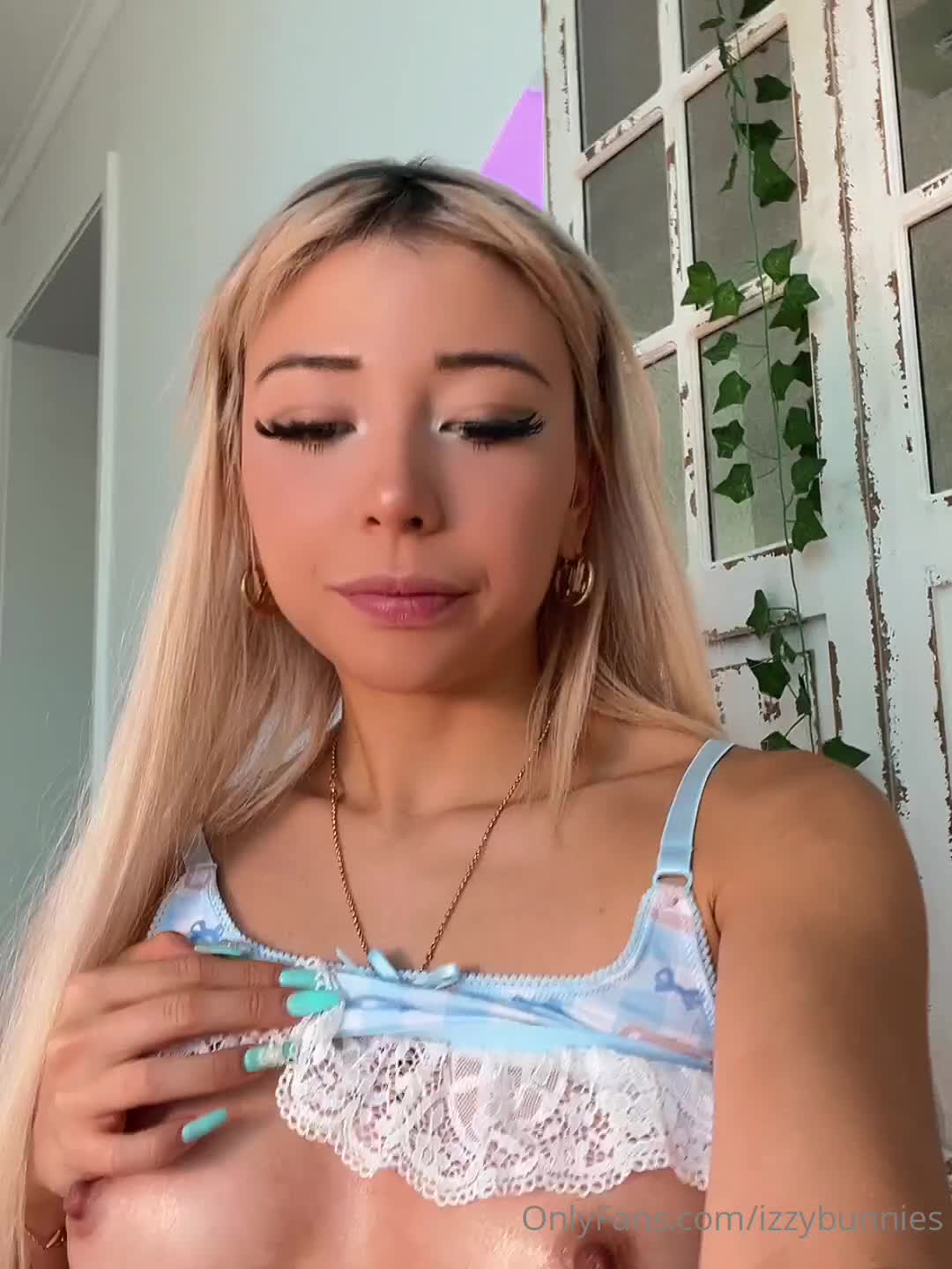 Video 1333783 from waifumiia / izzybunnies