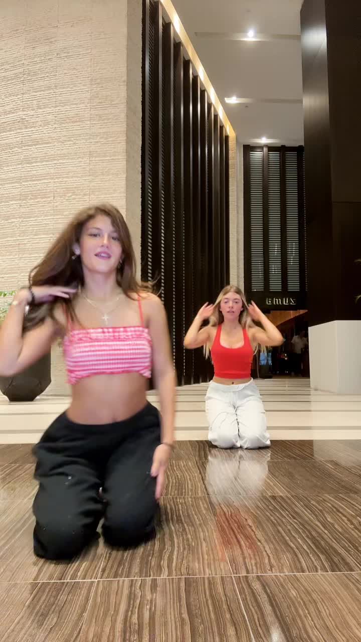 Video 1334834 from Jenny Popach | Jenny Roselie | Roselie Arritola