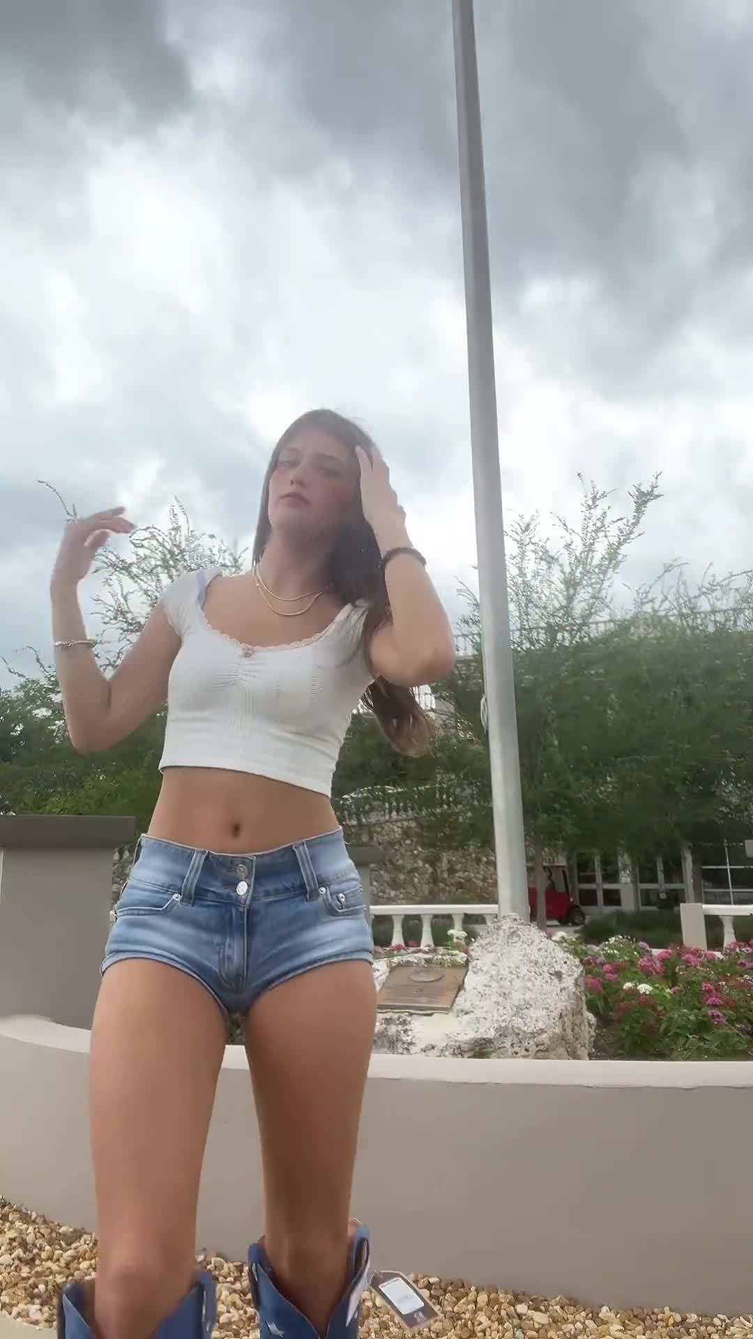 Video 1334889 from Jenny Popach | Jenny Roselie | Roselie Arritola