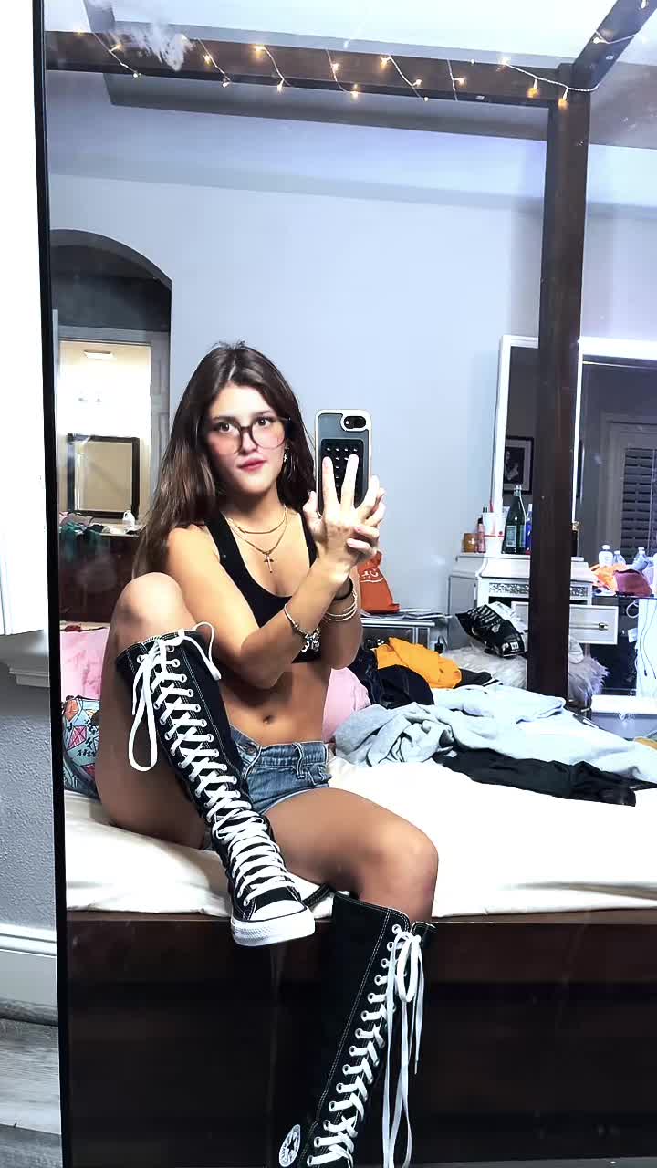 Video 1334939 from Jenny Popach | Jenny Roselie | Roselie Arritola