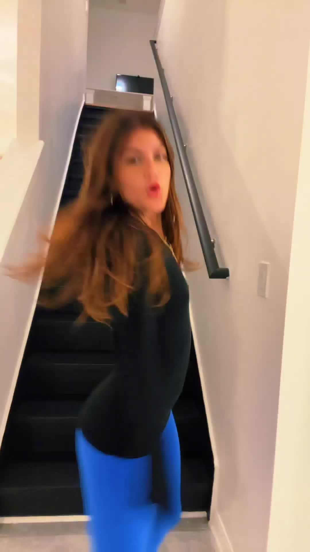 Video 1336122 from Jenny Popach | Jenny Roselie | Roselie Arritola