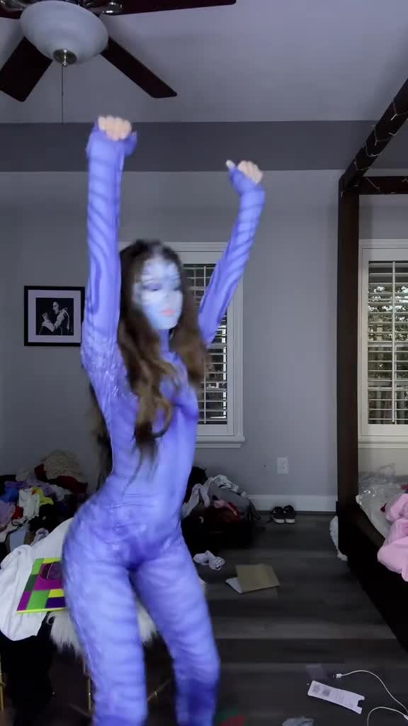 Video 1336131 from Jenny Popach | Jenny Roselie | Roselie Arritola