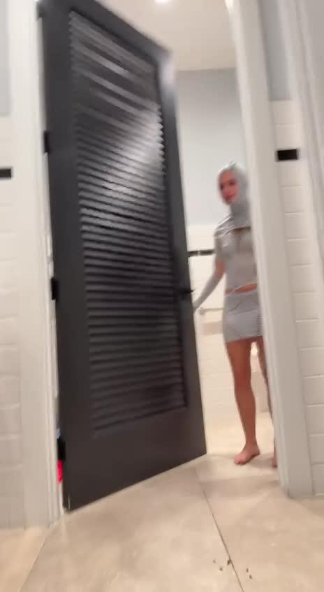 Video 1336215 from Jenny Popach | Jenny Roselie | Roselie Arritola