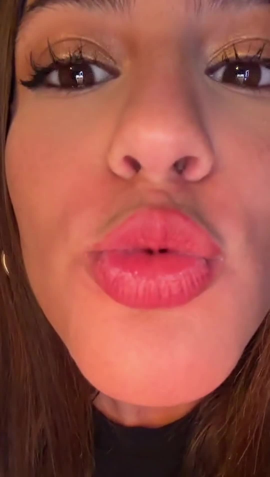 Video 1336235 from Jenny Popach | Jenny Roselie | Roselie Arritola