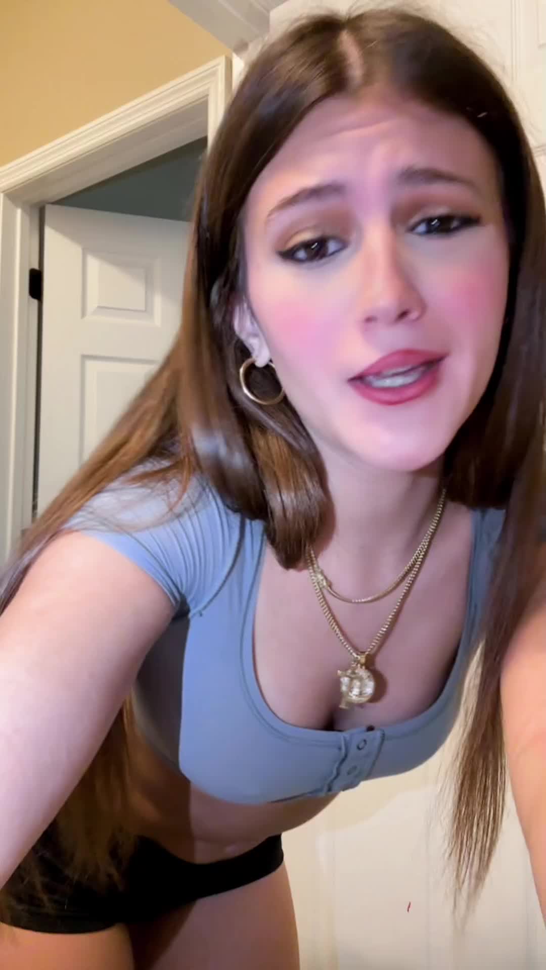 Video 1336394 from Jenny Popach | Jenny Roselie | Roselie Arritola