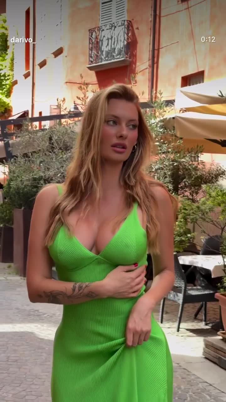 Video 1336548 from Darja Sobakinskaja / Darivo