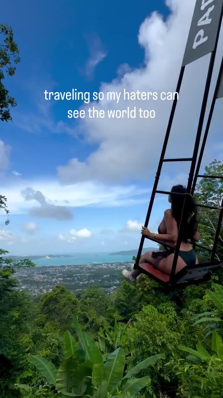 Video 1336616 from Hotblockchain / Emily Cocea / cryptobaddie1
