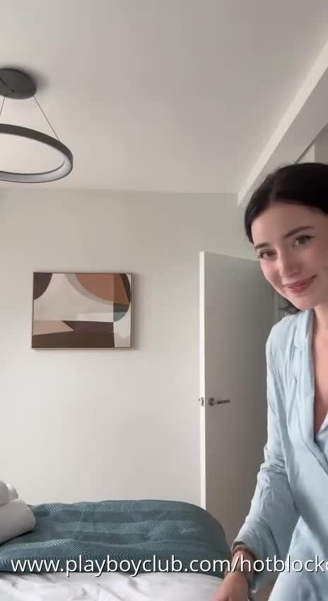 Video 1336626 from Hotblockchain / Emily Cocea / cryptobaddie1