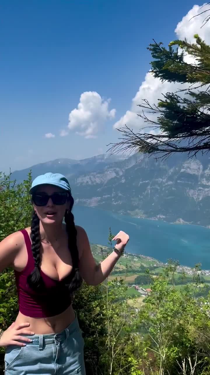 Video 1336624 from Hotblockchain / Emily Cocea / cryptobaddie1
