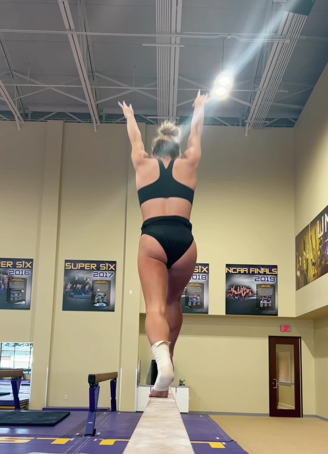 Video 1340318 from Livvy Dunne