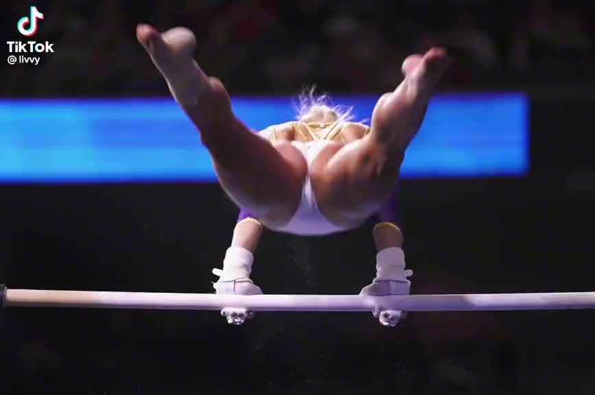Video 1340342 from Livvy Dunne