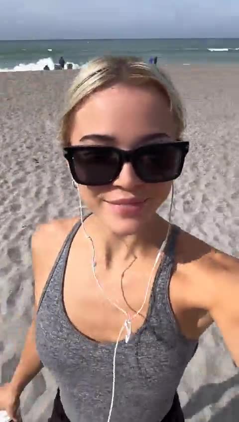 Video 1340702 from Livvy Dunne
