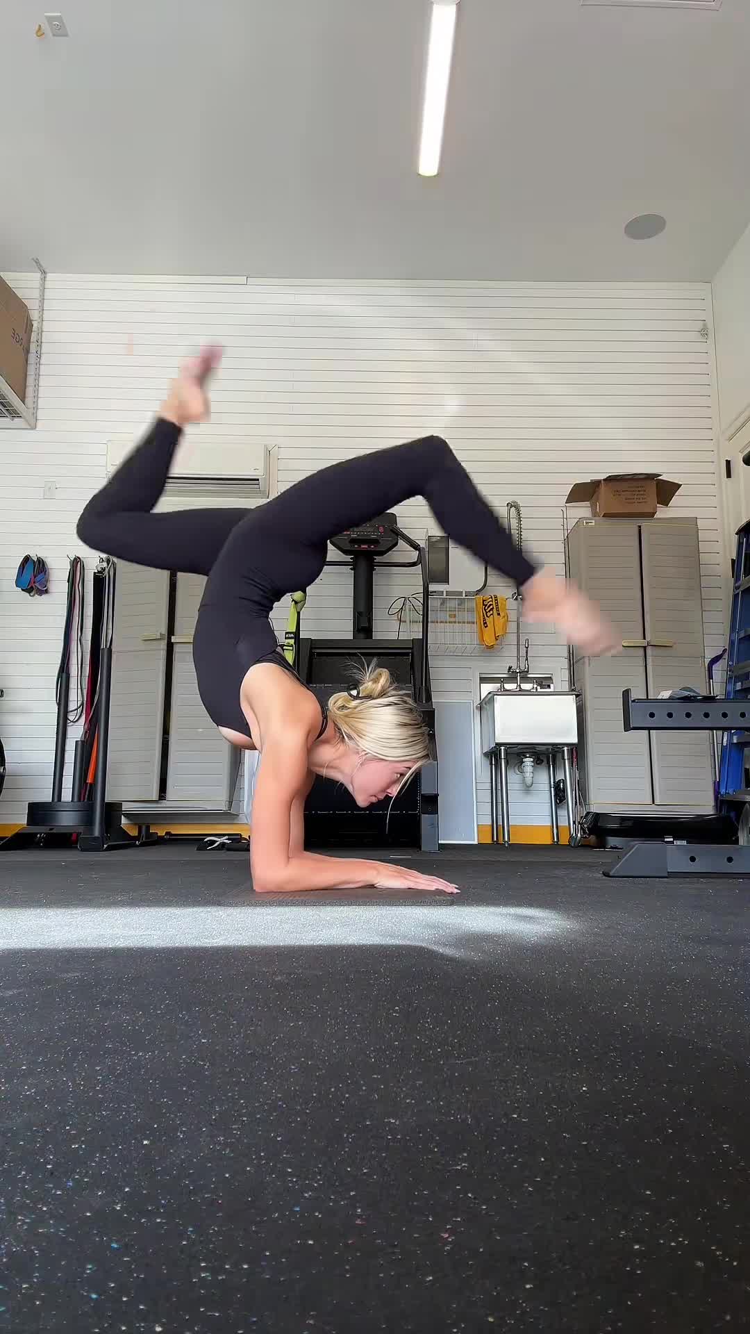 Video 1340703 from Livvy Dunne