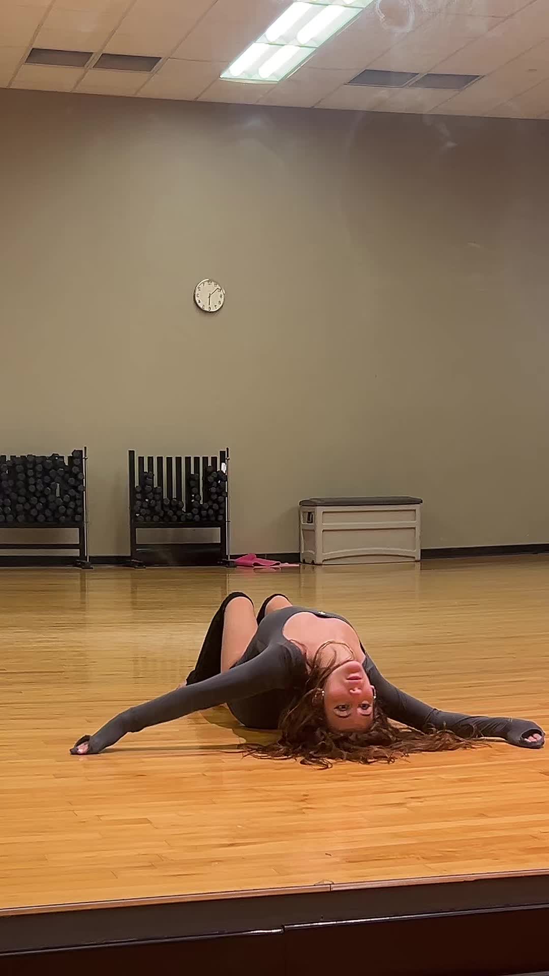 Video 1341077 from Jenny Popach | Jenny Roselie | Roselie Arritola