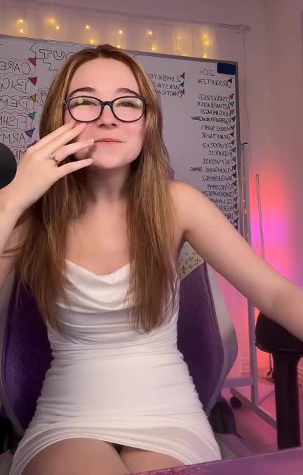 Video 1342158 from Lyssaurora