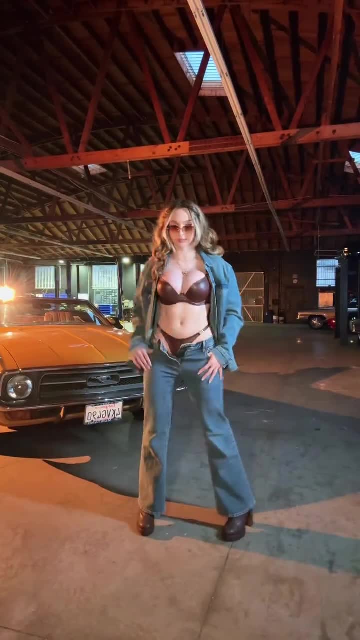 Video 1344192 from Miss Bri Torres / Missbrisolo (Social Media Thread)
